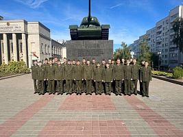 Торжественное собрание ко Дню танкистов 