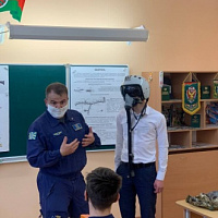 Воспитывая патриотов