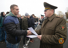 «Хороших вам командиров и верных друзей» 