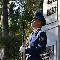 Память в сердце храним