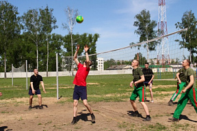 В духе соперничества