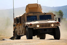ВС Сербии получили партию бронеавтомобилей Humvee