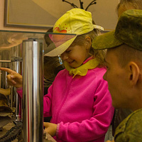 Завершилась смена военно-патриотического лагеря, который функционирует на базе 74 опс