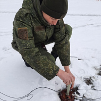 Учатся гвардейцы