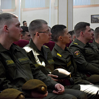 В 30 ождбр прошёл торжественный ритуал чествования военнослужащих