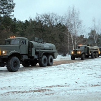 С готовностью выполнять задачи