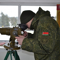 Взвод идет в учебный бой