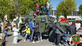 Торжественные мероприятия, посвященные 78-й годовщине Великой Победы, прошли в 72 ОУЦ