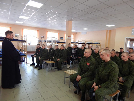 «Подари солдату книгу»