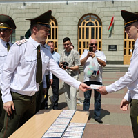 Упали звёзды на погоны