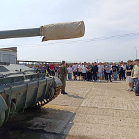 Каникулы с армией проводят тысячи юных белорусов