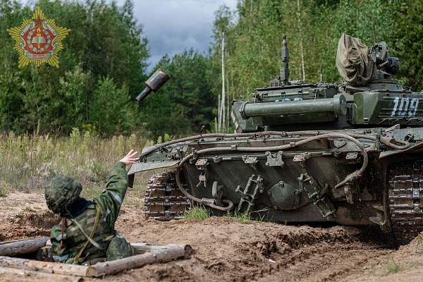 Курсанты Военной академии Республики Беларусь прошли обкатку танком