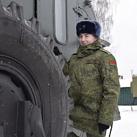 Выполняя профессиональные обязанности