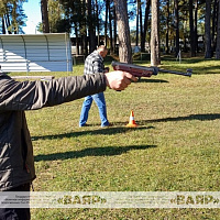 В Гродненском гарнизоне прошел военно-спортивный праздник, посвященный Дню отца