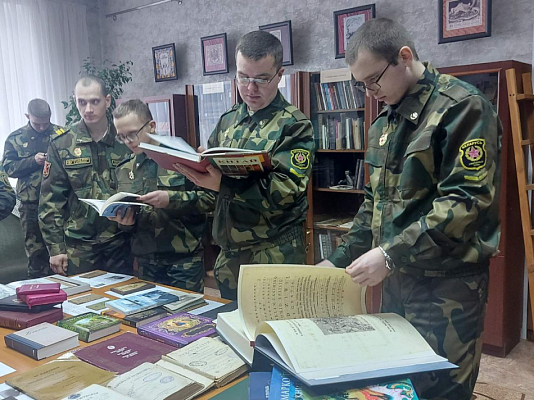 Знакомство с миром книг