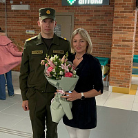  В Вооружённых Силах военнослужащие поздравили  матерей с праздником — Днём матери