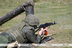 На полигоне 120 омбр проходят занятия по огневой подготовке с военнослужащими нового пополнения