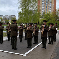 Средней школе № 186 города Минска Присвоено имя героя Советского союза 