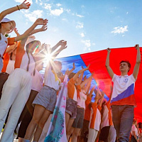 Спортивно-полевая игра «Захват знамени» прошла в «Орлёнке»