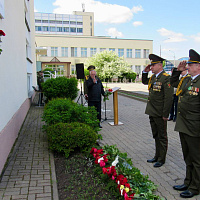 Личный состав инженерных войск почтил память воинов-сапёров