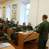 В 11 омбр проходят занятия по специальности