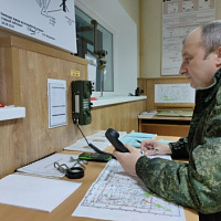 Экзамен держат артиллеристы