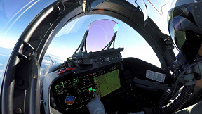 F-16 ВВС ОАЭ получат цифровые индикаторы на фоне лобового стекла