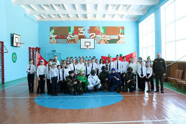 В рамках военно-патриотического воспитания