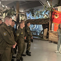 Эта память священна