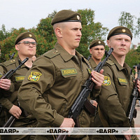 В Гродненском гарнизоне новобранцы приняли Военную присягу