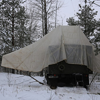 С марша в поле