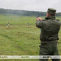 Занятия по огневой подготовке на полигоне Уручье