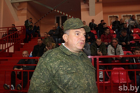 Около 130 запасников из Бреста отправились в воинские части страны