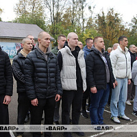 В Гродненском гарнизоне сегодня прошла отправка новобранцев в войска