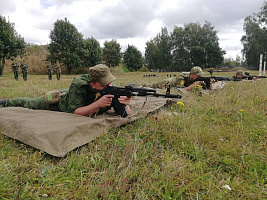 С курсантами военно-технического факультета в БНТУ прошли занятия по тактической и огневой подготовке