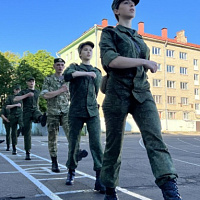 Строевой подготовке — особое внимание