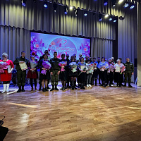 В воинских частях и соединениях прошли праздничные мероприятия, посвящённые Дню женщин