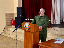 Генерал-майор запаса Сергей Бобриков провёл в 120 омбр единый день информирования