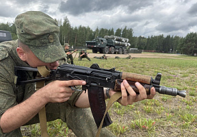 Занятия с военнослужащими 377 зрп