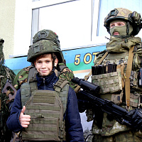 В 5-й отдельной бригаде специального назначения прошел День открытых дверей, посвященный Дню специальной разведки