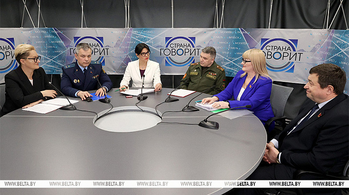 «Это история конкретных семей». Корнев о возвращении имен неизвестных героев и жертв ВОВ 