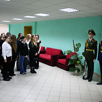 Минскую военную комендатуру посетили учащиеся Минского государственного медицинского колледжа