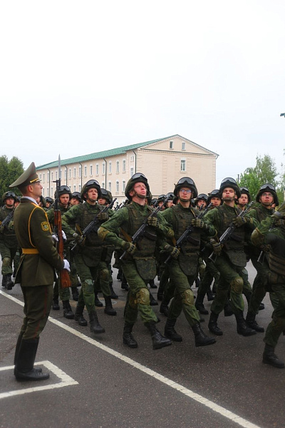 Митинг, посвященный Дню Победы, состоялся в 11 омбр