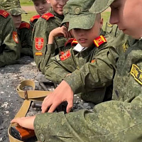 Продолжает работу военно-патриотический лагерь «Гвардеец»