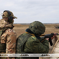 Военнообязанные продолжают осваивать курс общевойсковой подготовки на полигоне Лепельский
