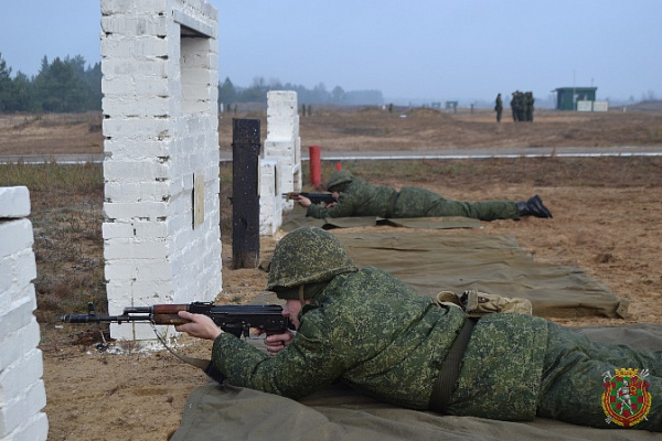 Первые выстрелы – в цель