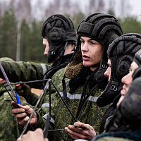 Занятия по огневой подготовке с курсантами Военной академии