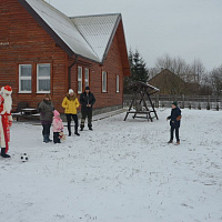 «С наступающим тебя, Никита!»
