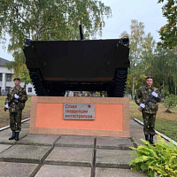 С праздником, гвардейцы-мотострелки!