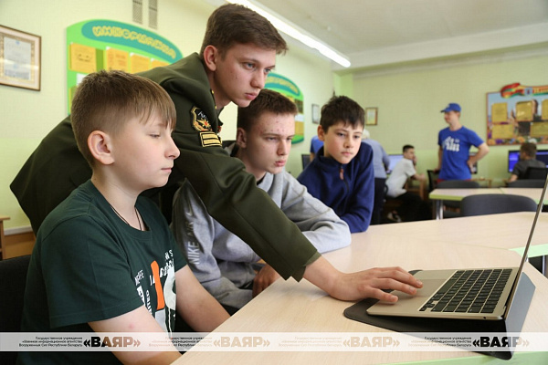 В общешкольном летнем лагере «Васильки» столичной СШ № 191 функционирует IT-отряд